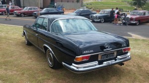 MERCEDES 280 SEEvento de carros clássicos da Merecedes-Benz aconteceu no último sábado no condomínio Pedra Alta, em Campinas Foto: Marcos Rozen/Estadão